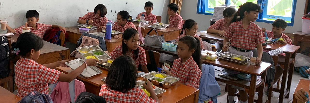 Kegiatan Makan Bersama